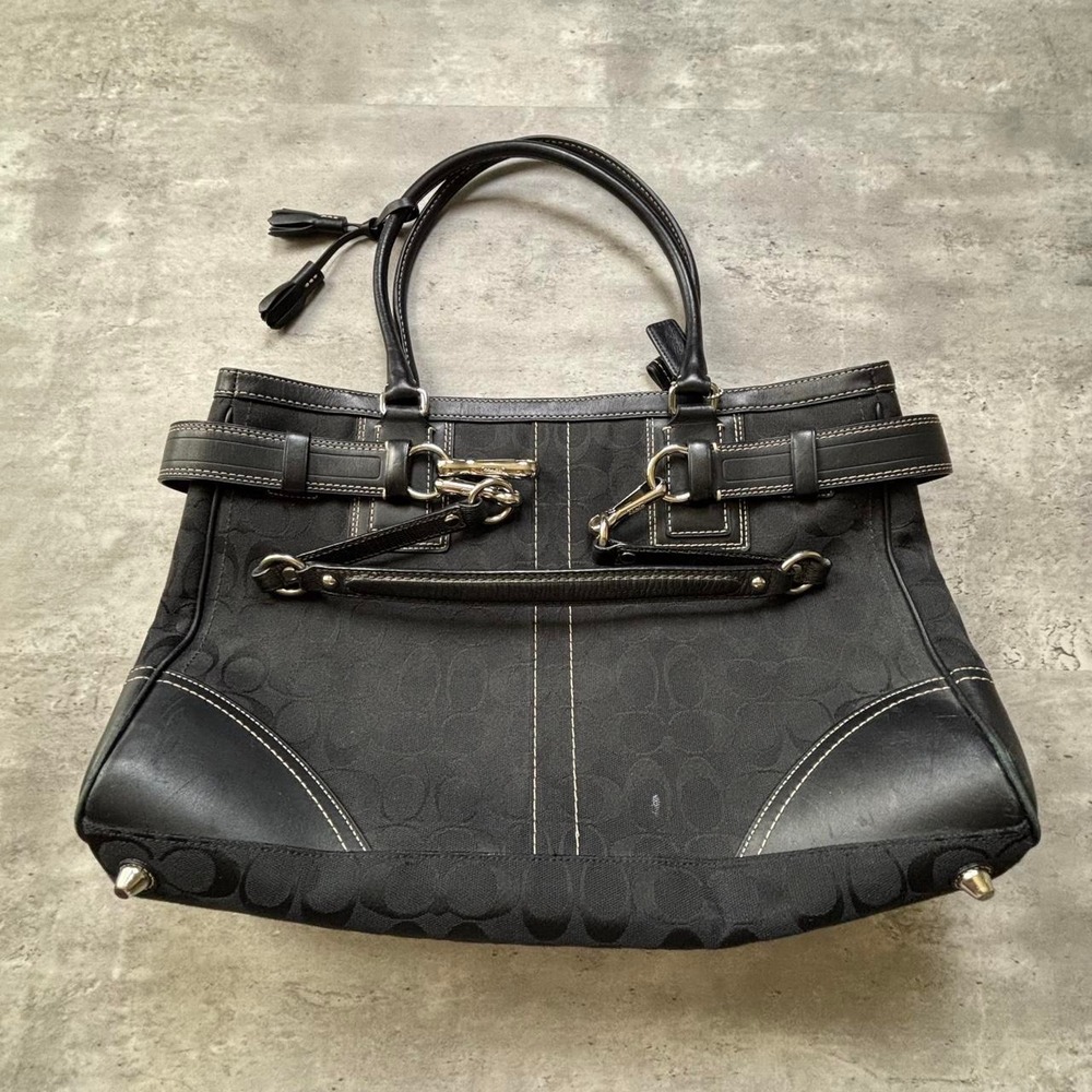 Coach Shoulder Bag Women Large Black Y2K Signature Hamptons Belted 10249
